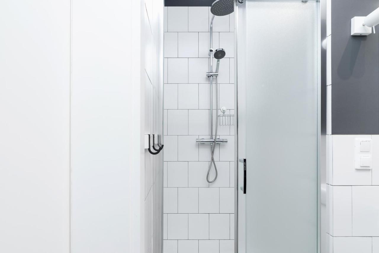 Premium Apartment Ludwinowska Kraków by Renters Exterior foto