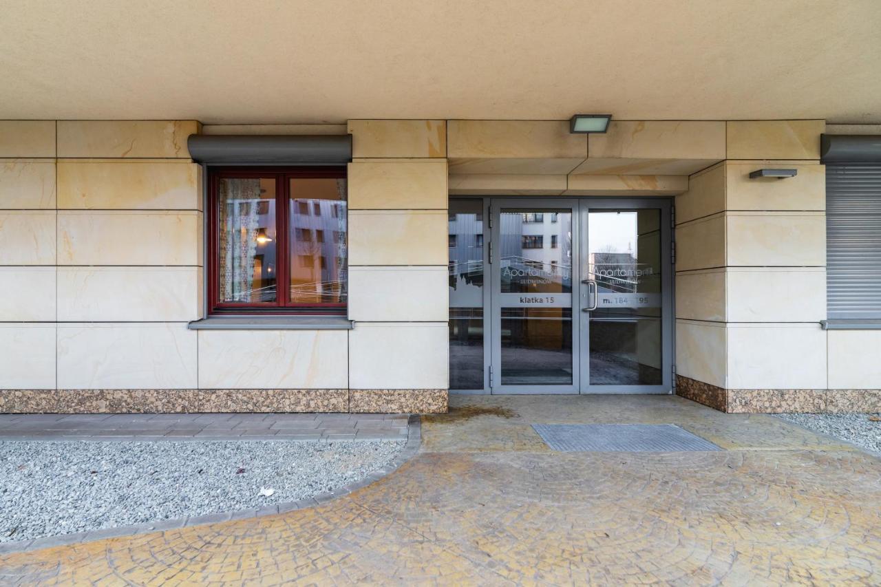 Premium Apartment Ludwinowska Kraków by Renters Exterior foto