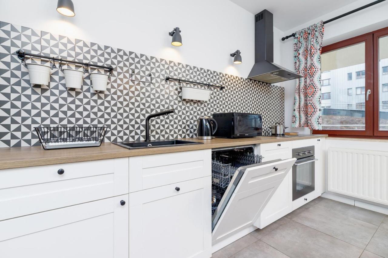 Premium Apartment Ludwinowska Kraków by Renters Exterior foto